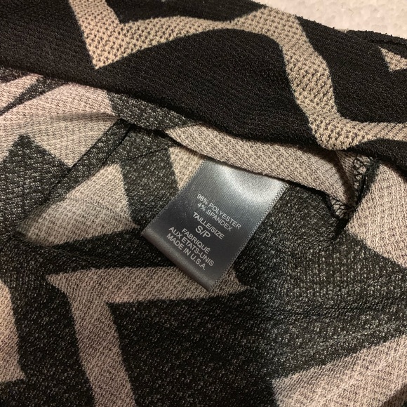 Small Suzy Shier blouse - Picture 5 of 5